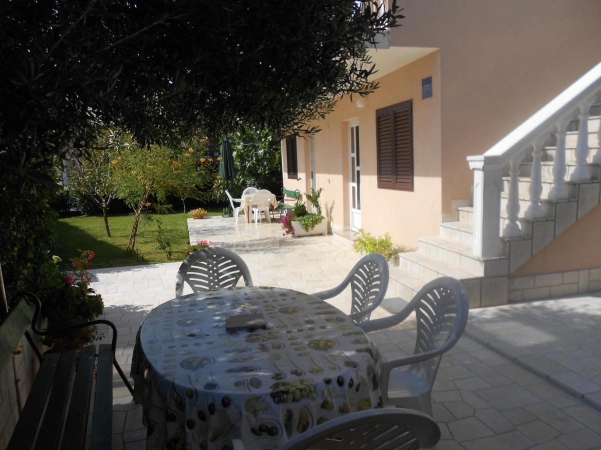 Apartments With A Parking Space Novi Vinodolski - 5587 Екстериор снимка