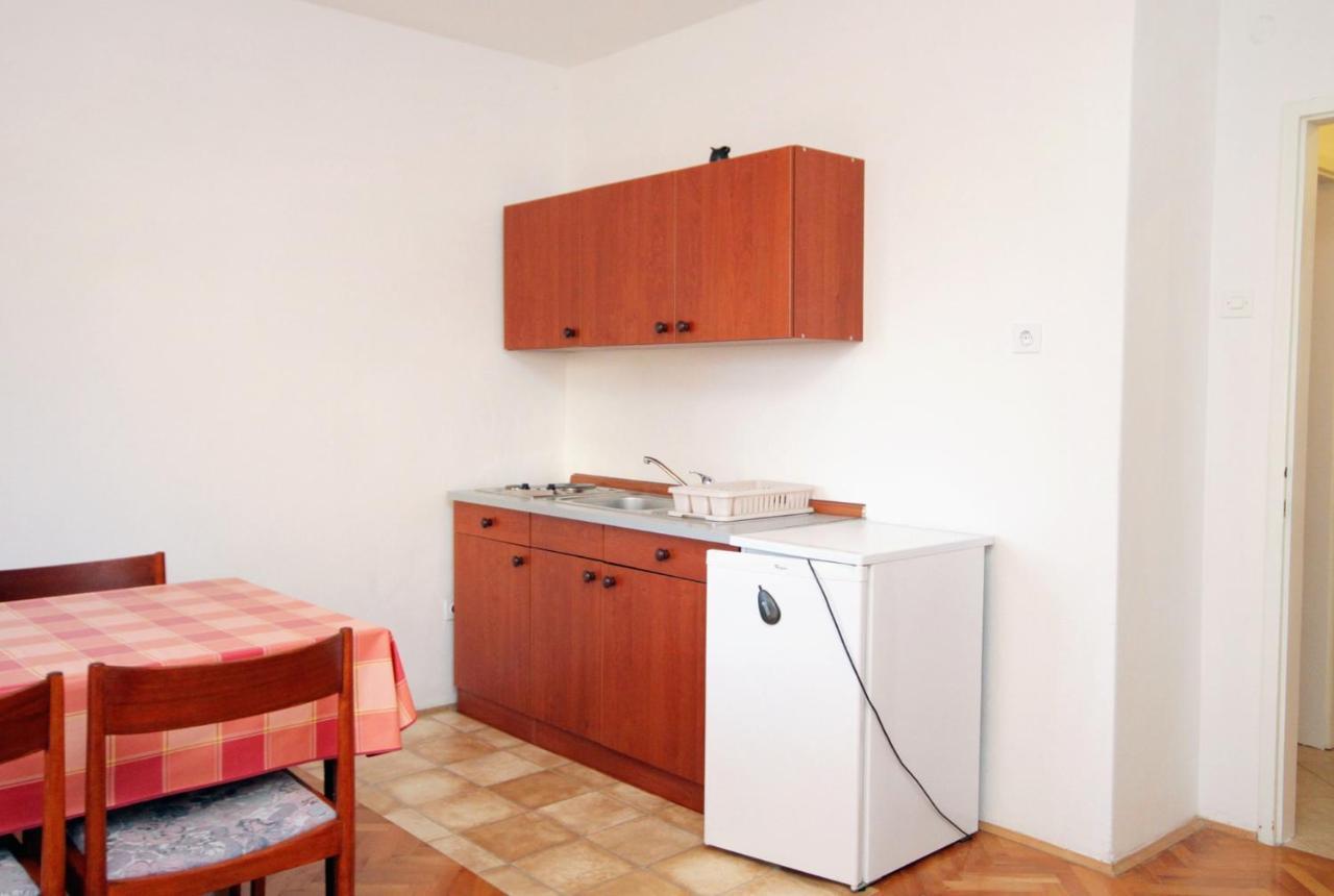 Apartments With A Parking Space Novi Vinodolski - 5587 Екстериор снимка