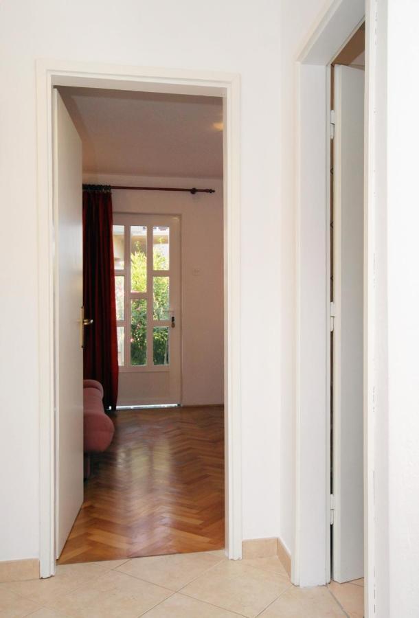 Apartments With A Parking Space Novi Vinodolski - 5587 Екстериор снимка