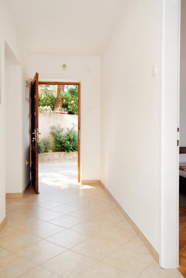 Apartments With A Parking Space Novi Vinodolski - 5587 Екстериор снимка